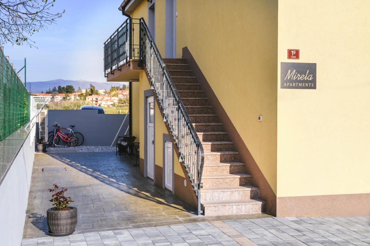 Apartments Mirela كوبر المظهر الخارجي الصورة