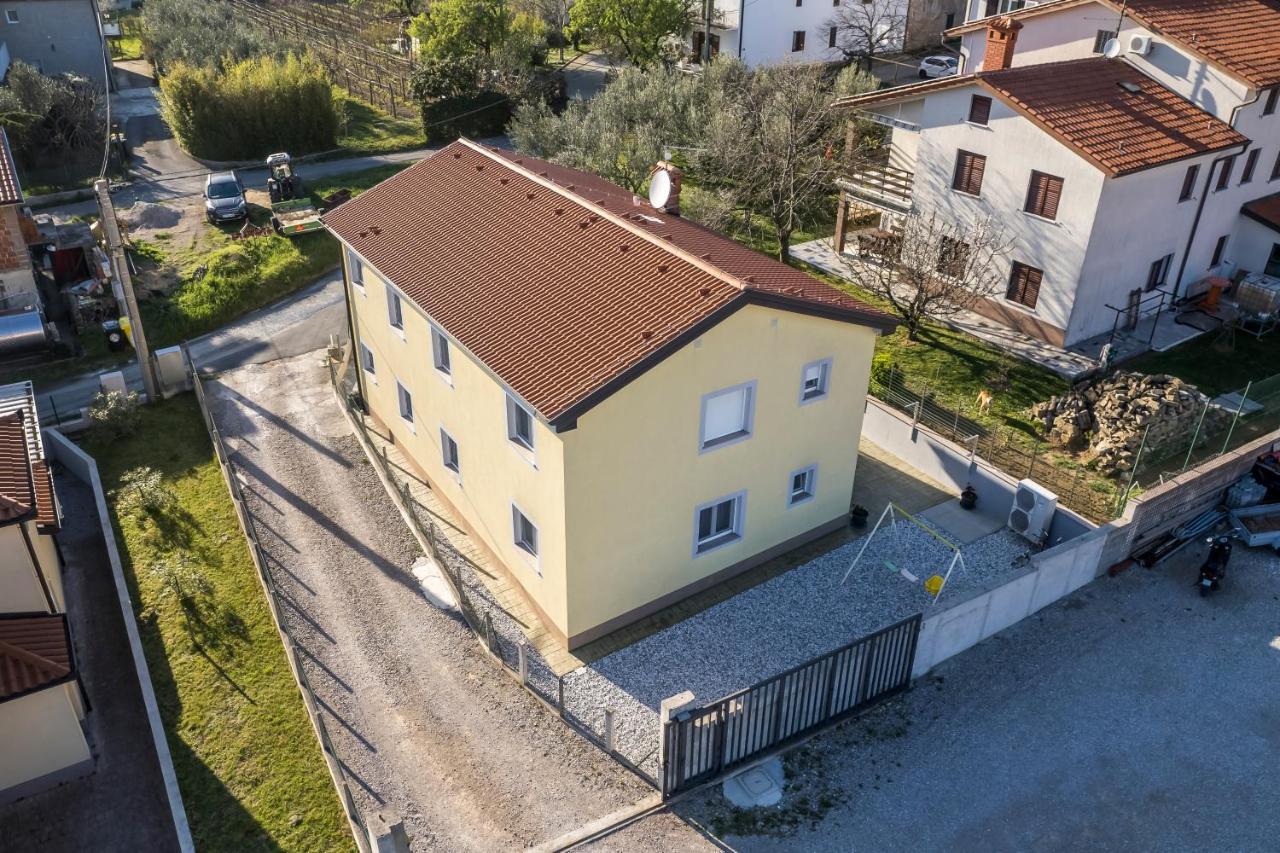 Apartments Mirela كوبر المظهر الخارجي الصورة