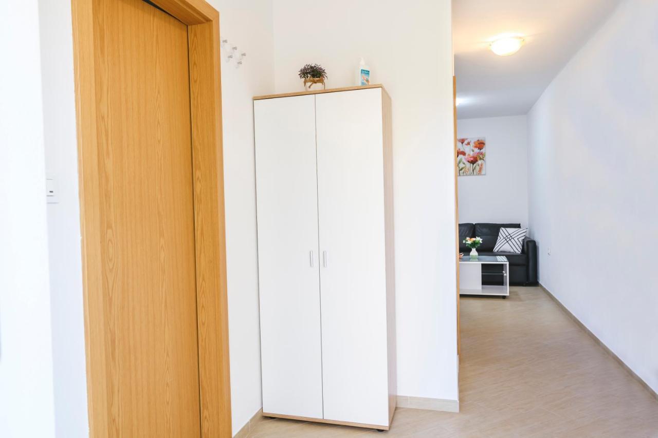 Apartments Mirela كوبر المظهر الخارجي الصورة
